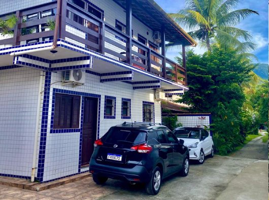Aluguel de suítes aconchegantes e equipadas próximo à praia em Maresias